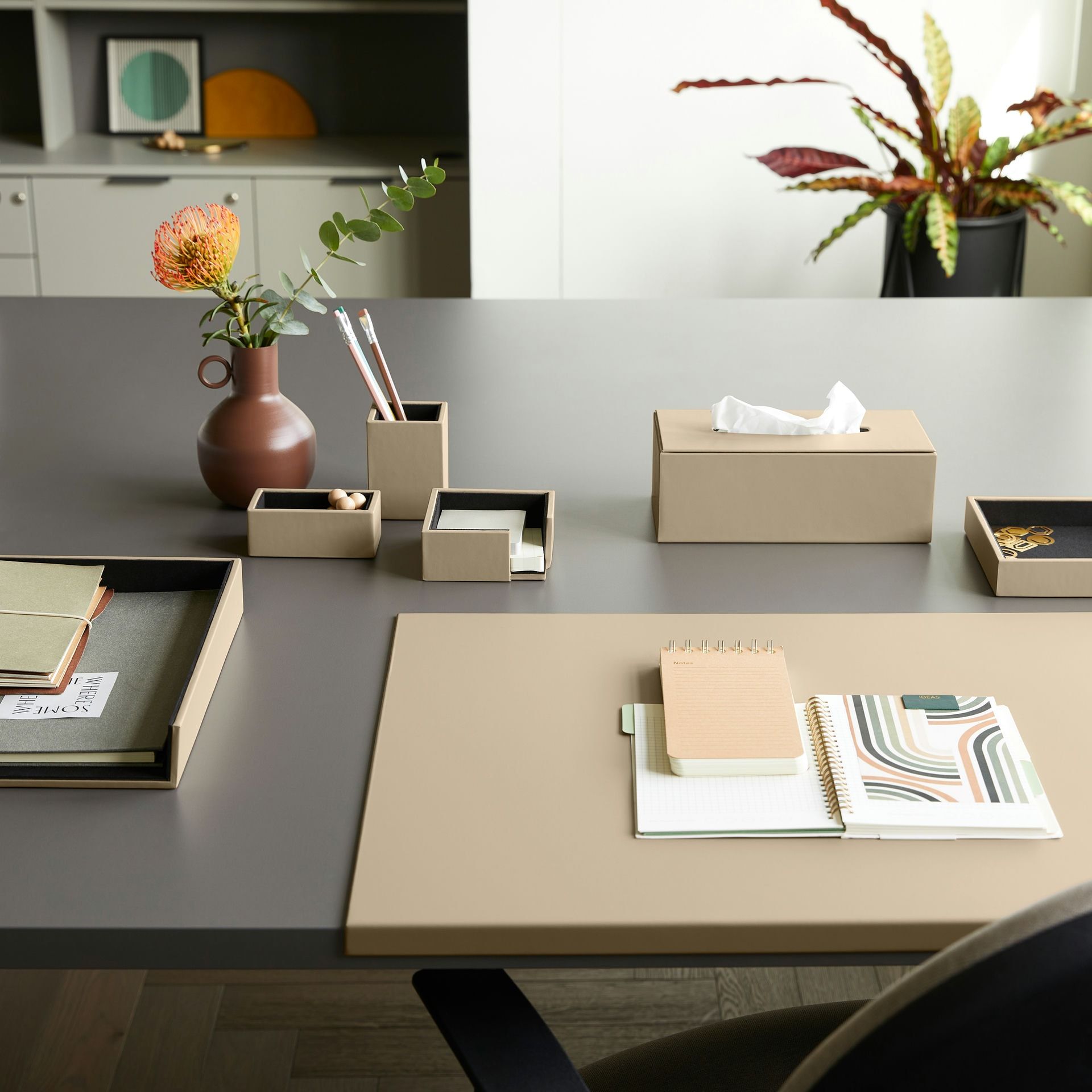 Держатель для кожаных салфеток EGLOOH Minerva ARCH-00105752 - Вид №44