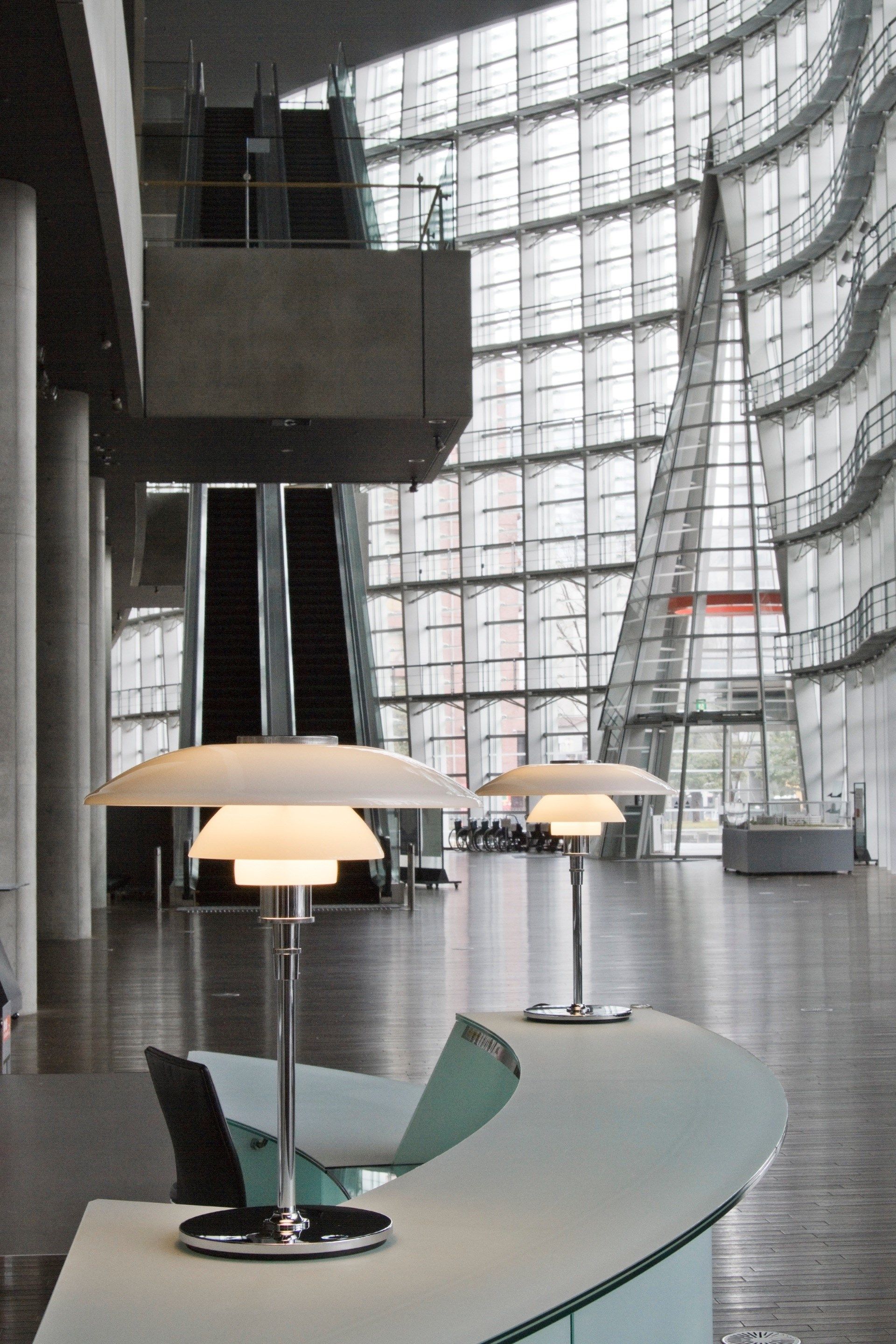 Настольная лампа из опалового стекла Ph PH 4½-3½ ARCH-00022234 - Вид №9