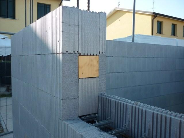 Bioisotherm Изоляционная опалубка остается в неопоре для железобетонных стен sun-id-1452166 - Вид №1