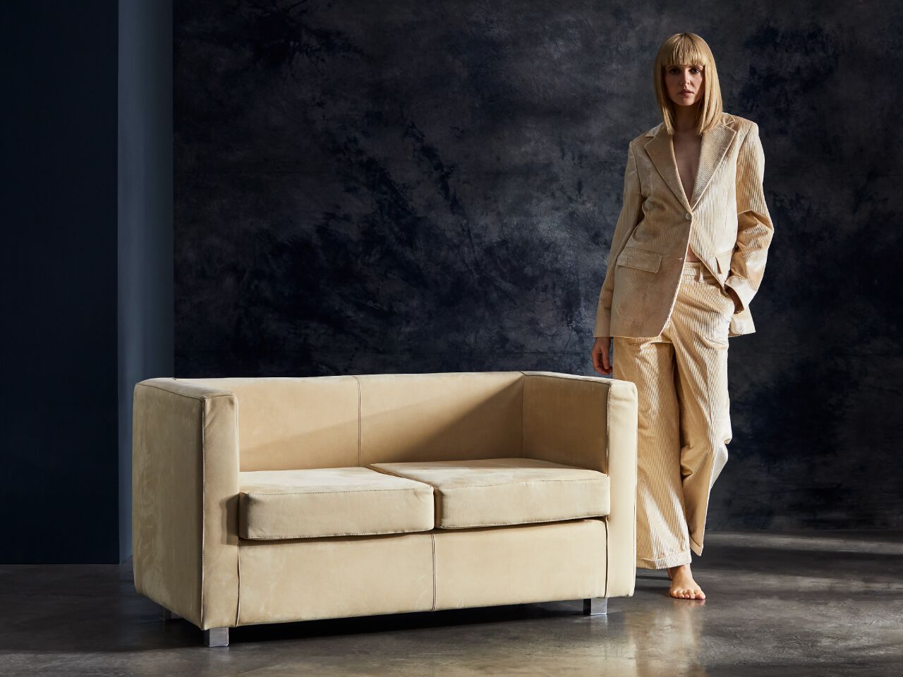 2-местный кожаный диван Julia Italia Quadra ARCH-00075787 - Вид №2