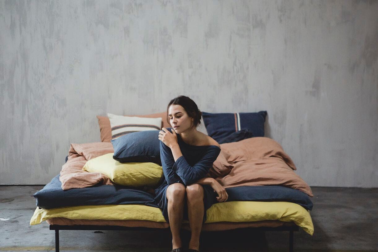 Льняная однотонная квадратная подушка Libeco Home Madison ARCH-00035316 - Вид №8