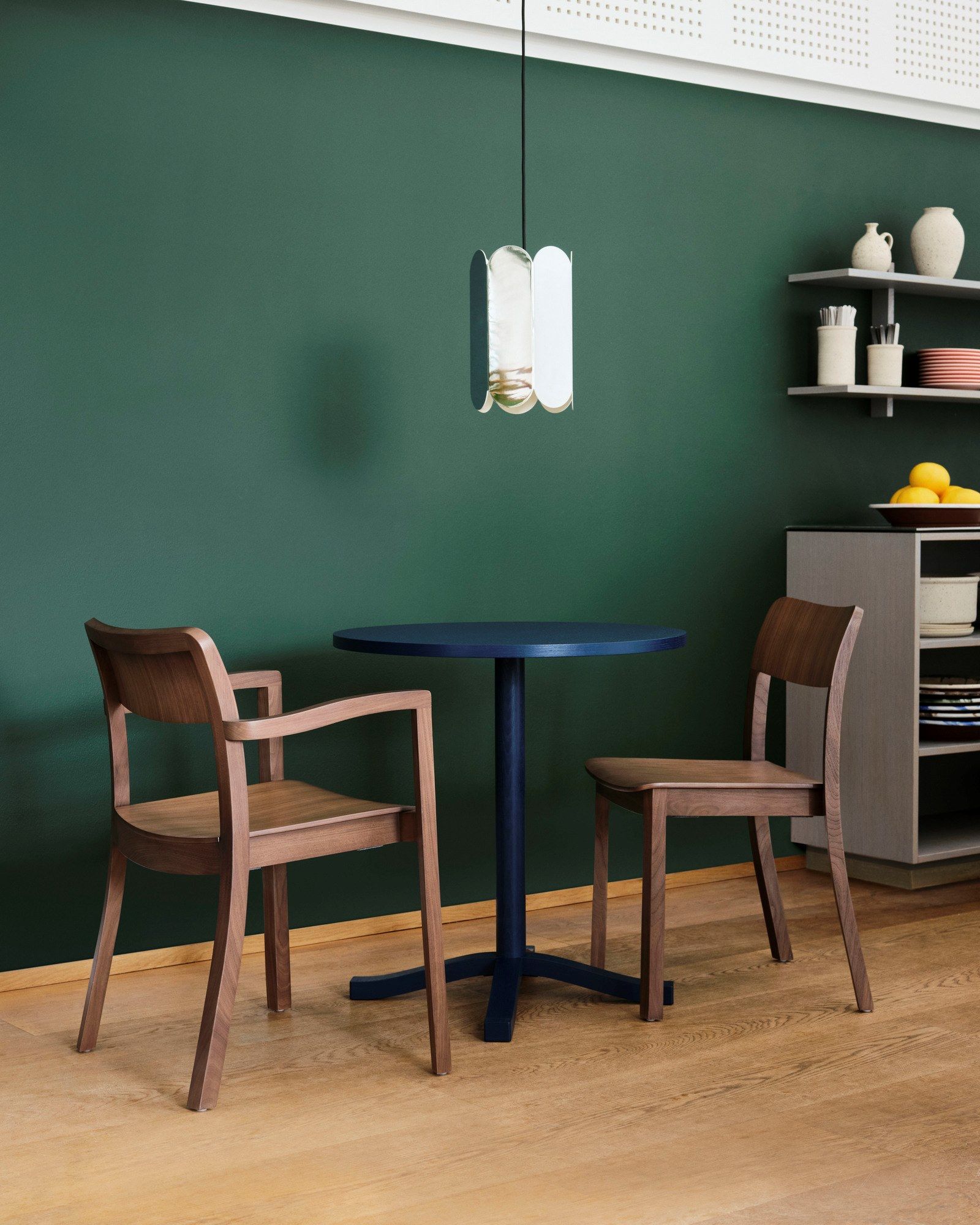 Круглый деревянный стол со спицами Hay Pastis ARCH-00105092 - Вид №8