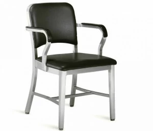 Emeco Мягкое кресло с подлокотниками Navy® upholstered
