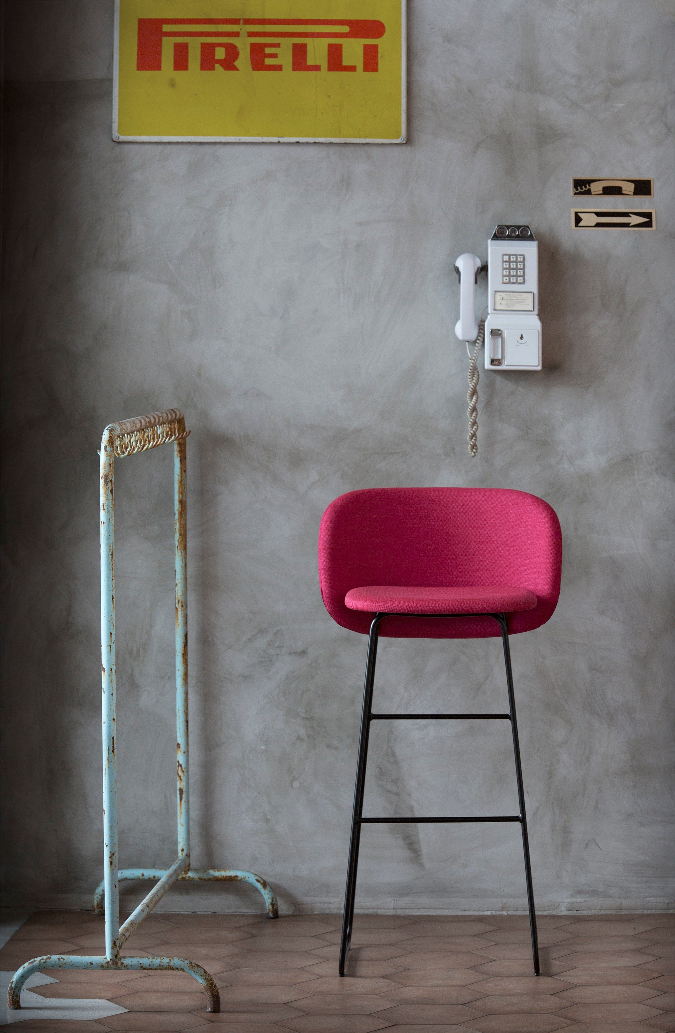 Тканевый мягкий табурет с подставкой для ног CHAIRS & MORE ARCH-00079712 - Вид №2