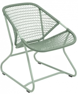 Fermob Садовое кресло из алюминия Sixties 1704