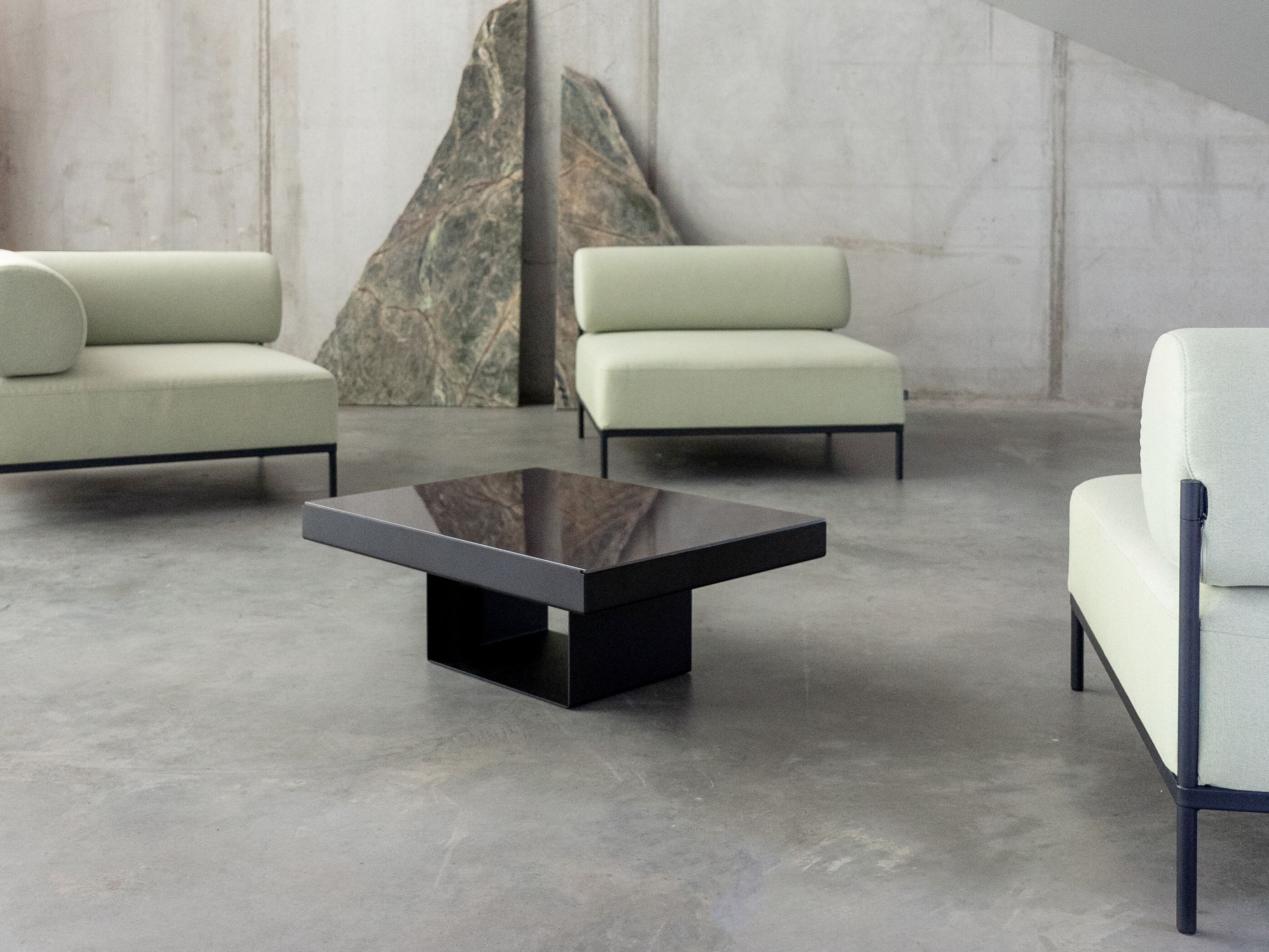 Прямоугольный стальной журнальный столик Noah Living Obento ARCH-00033963 - Вид №1