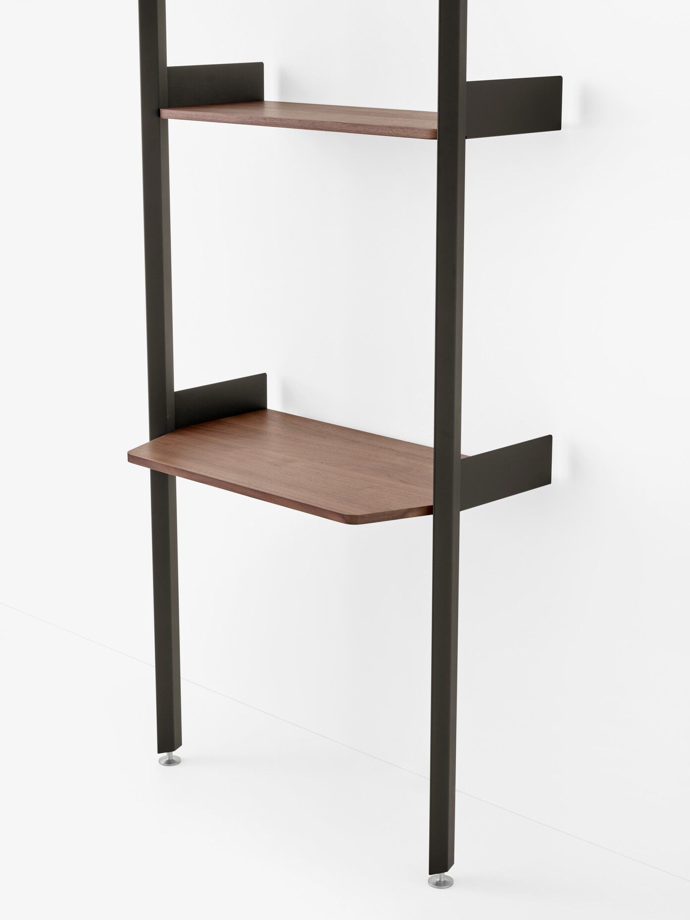 Модульная стальная стена с порошковым покрытием с письменным столом &Tradition Rombe ARCH-00118821