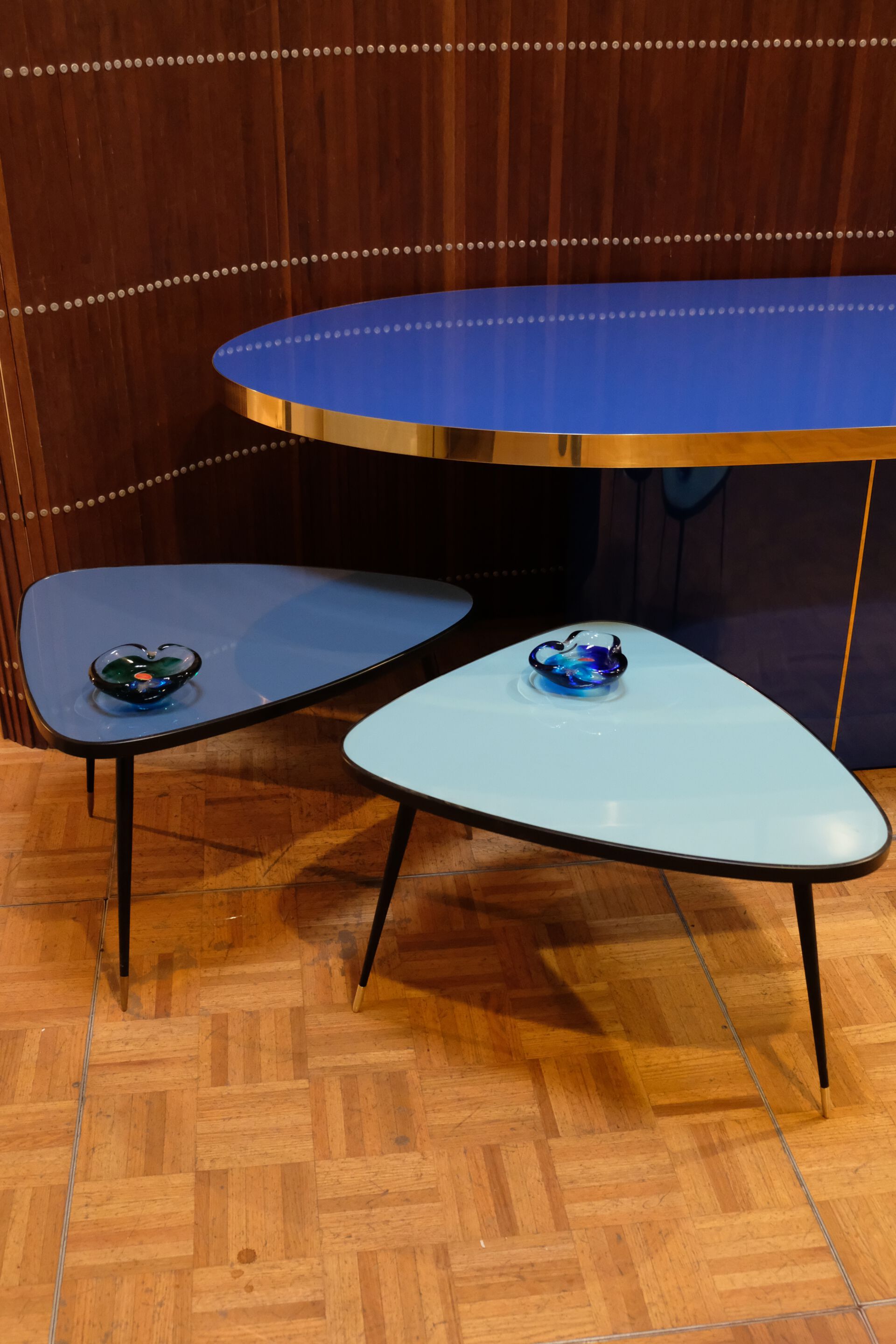 Овальный стол из ламинированного стекла Jover+Valls Antique Boutique-Malibu ARCH-00078749 - Вид №6