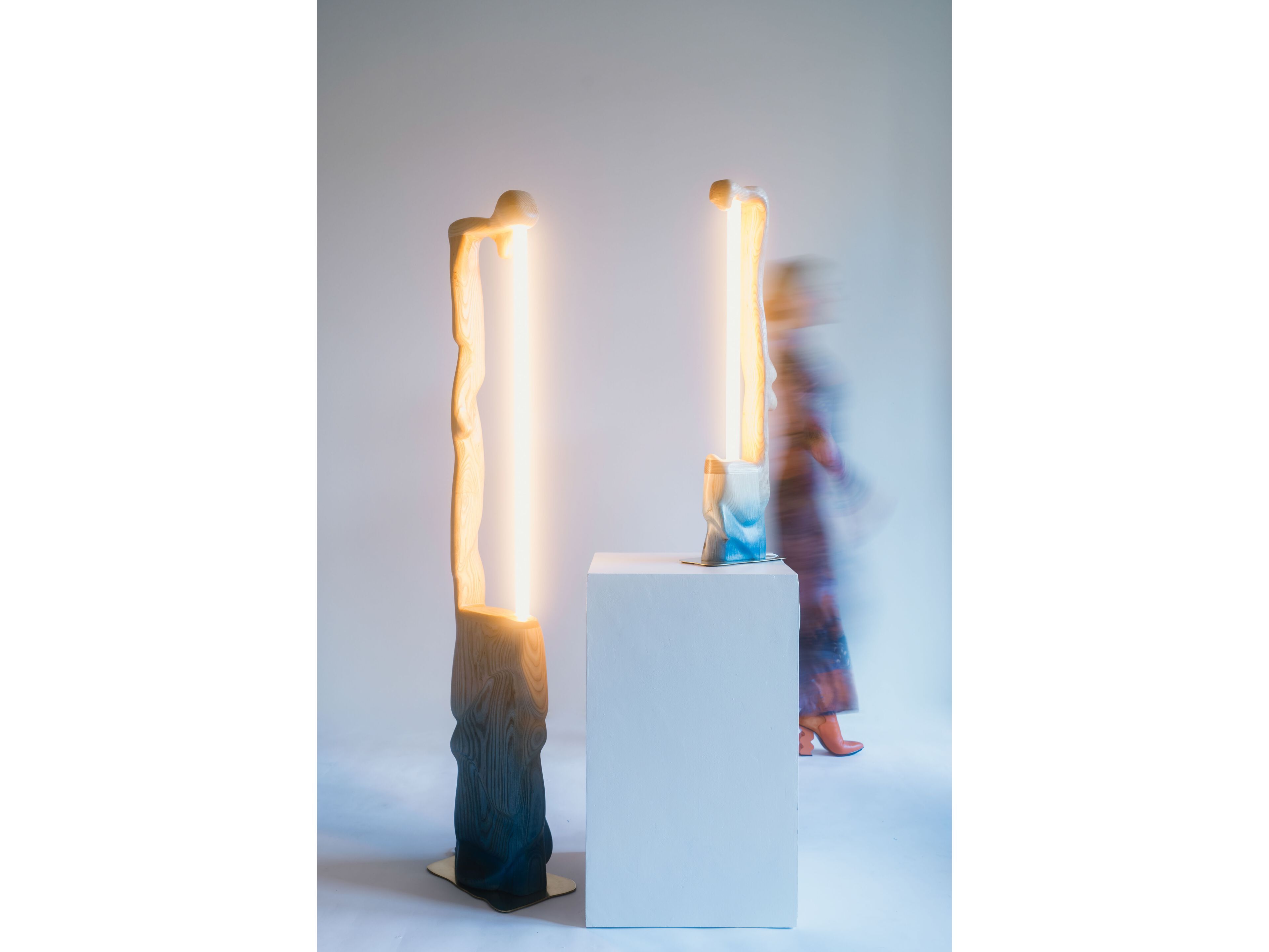 Настольная лампа из ясеня LO Contemporary The Blueprint ARCH-00108908 - Вид №2