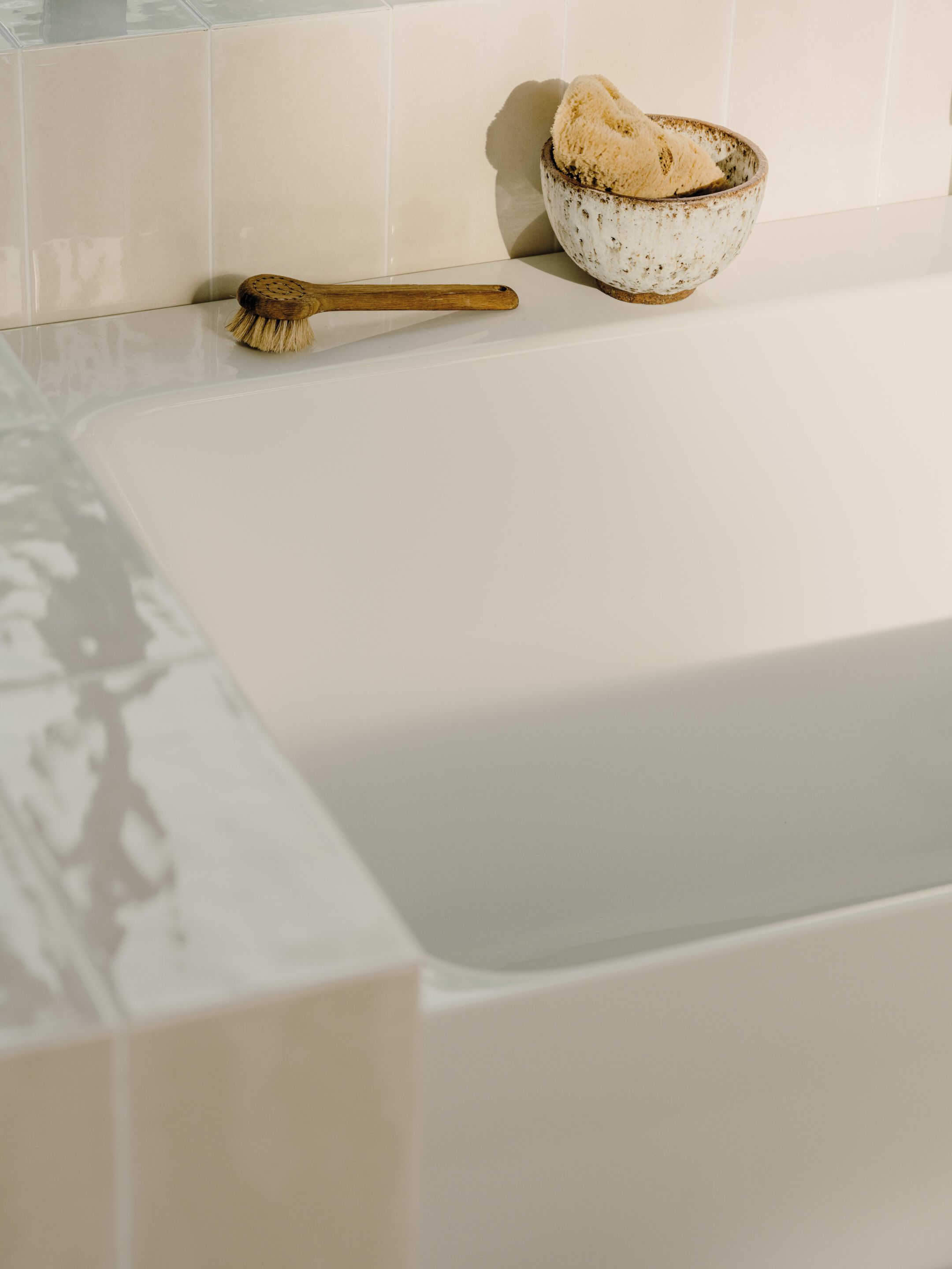 Асимметричная ванна Stonex® Roca Ona ARCH-00046949 - Вид №6