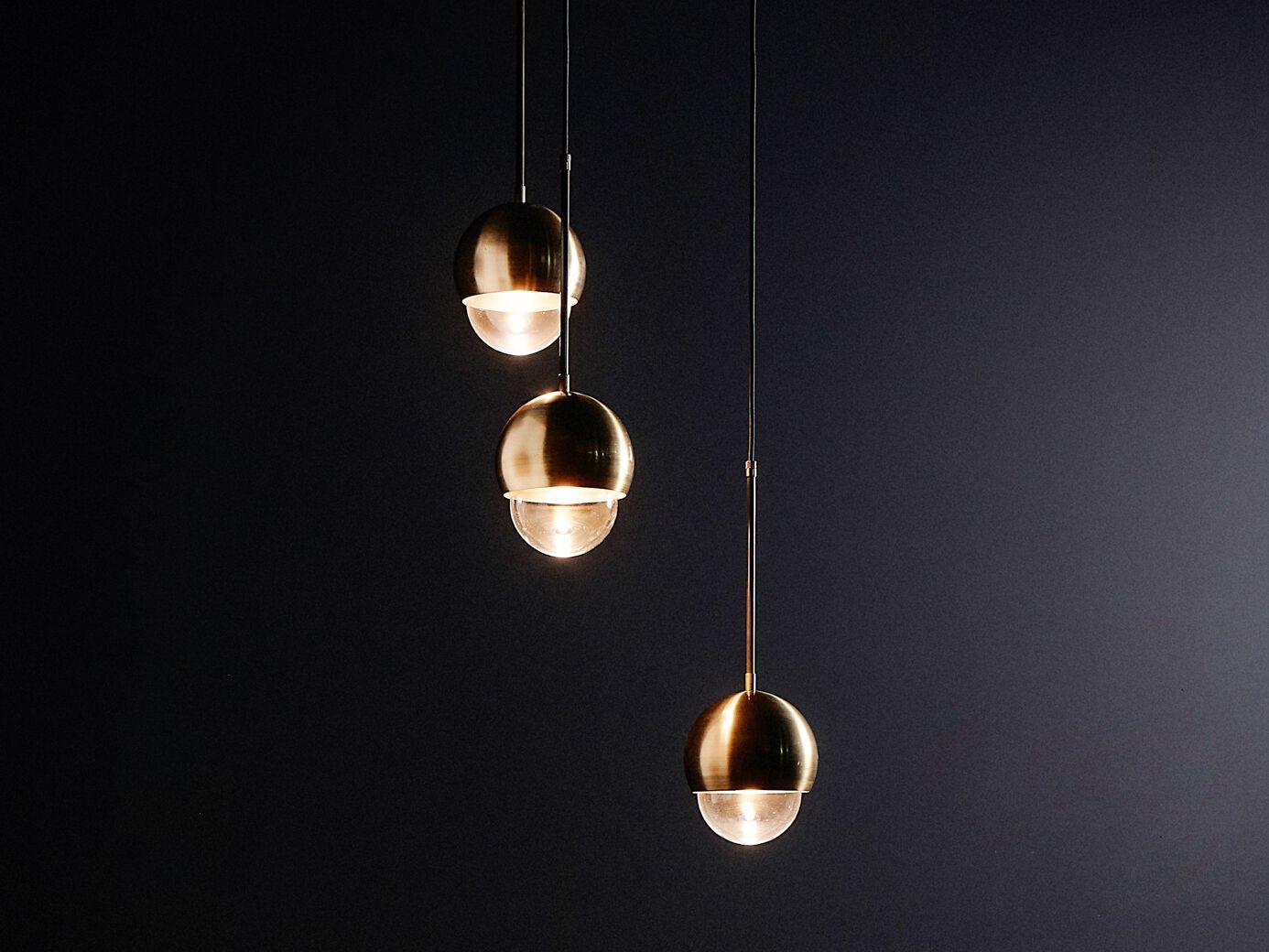 Светодиодный подвесной светильник Renzo Serafini Желудь ARCH-00065443