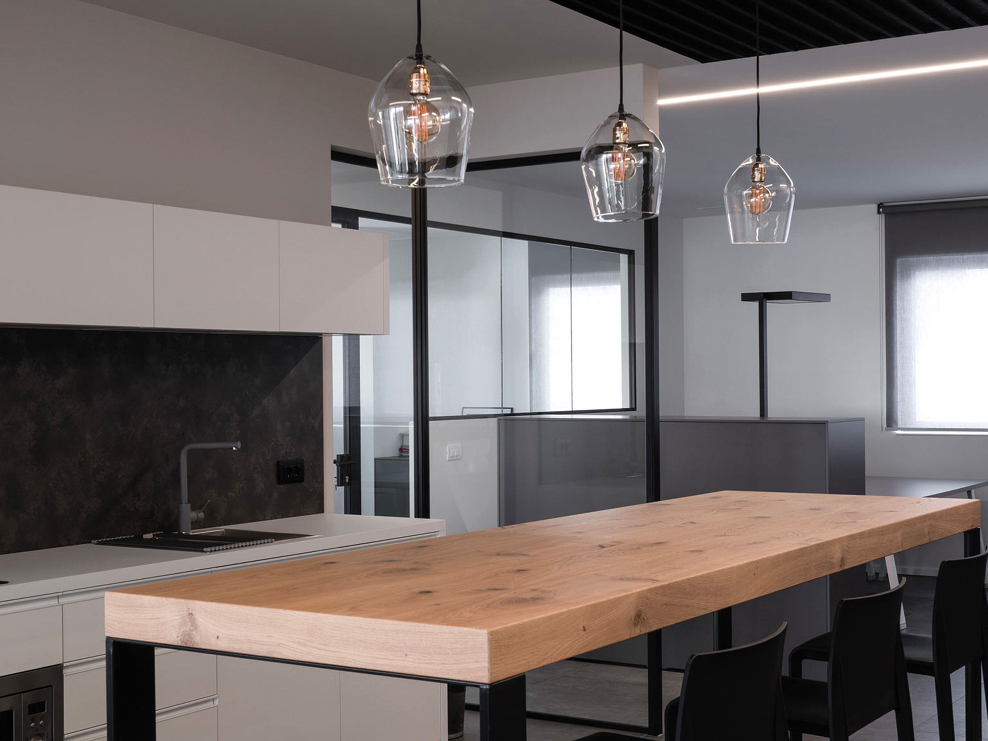 Стеклянный светодиодный подвесной светильник Renzo Serafini AMPOLLA E27 ARCH-00110843 - Вид №4