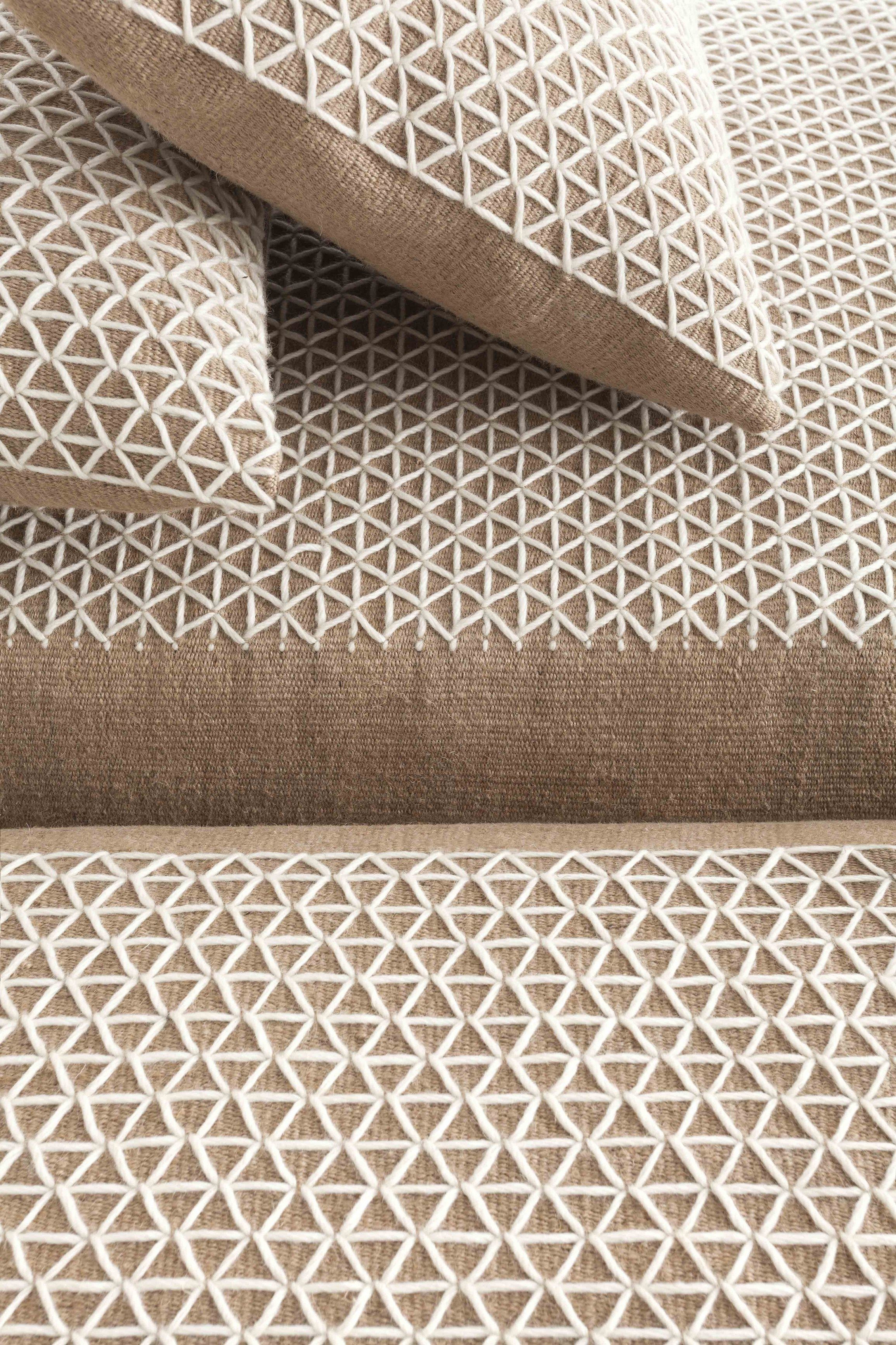 Джутовая подушка GAN Raw ARCH-00050673 - Вид №16