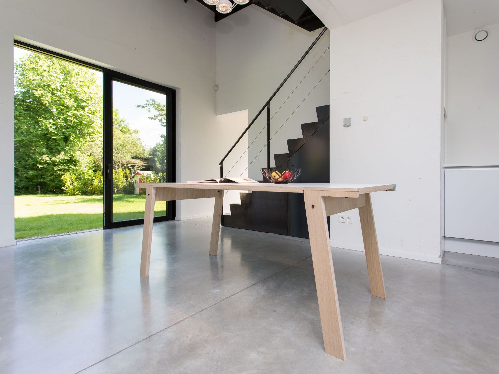 Деревянный прямоугольный стол rform ARCH-00106936