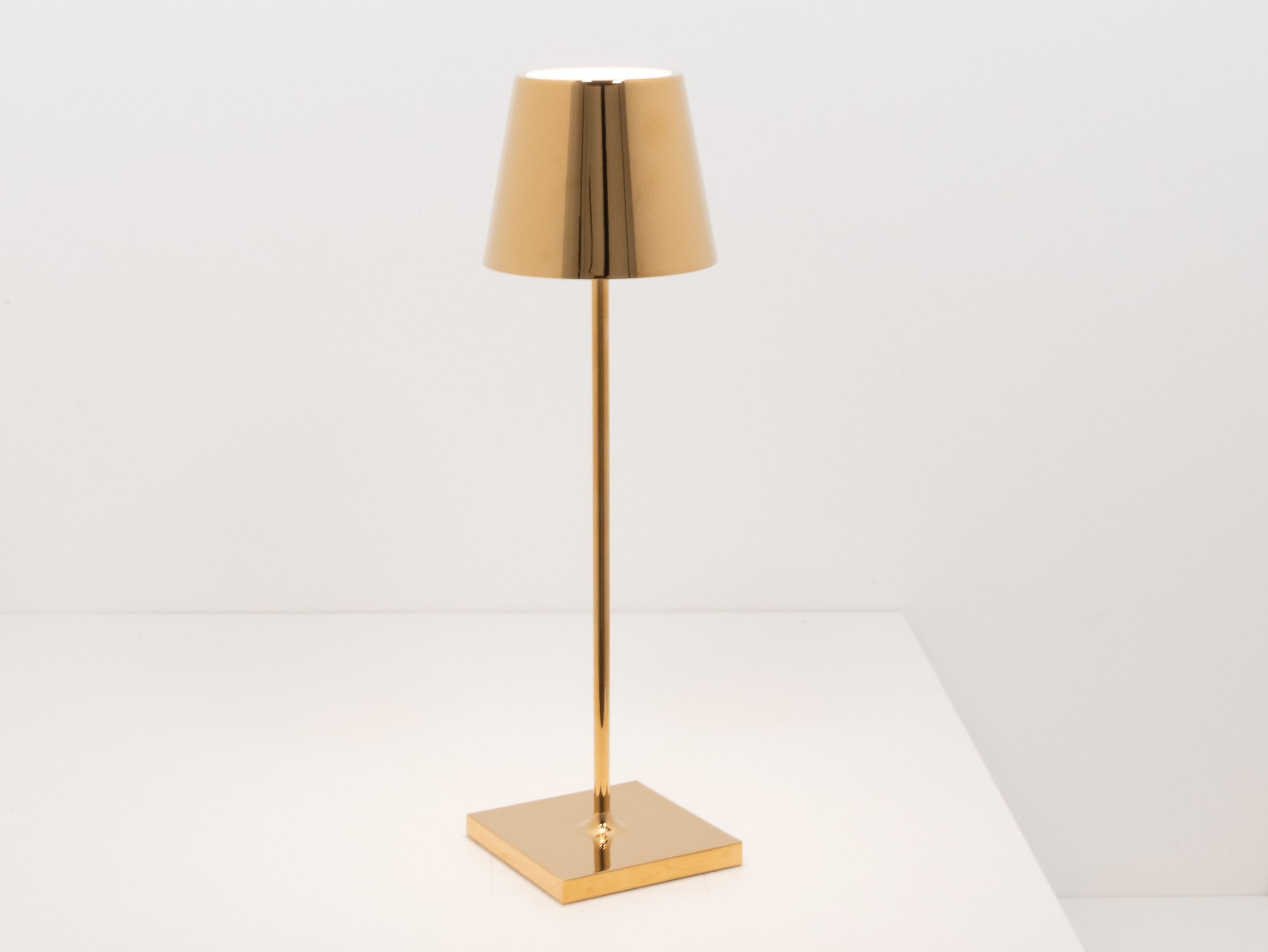 Аккумуляторная настольная лампа Zafferano Poldina ARCH-00069928 - Вид №6