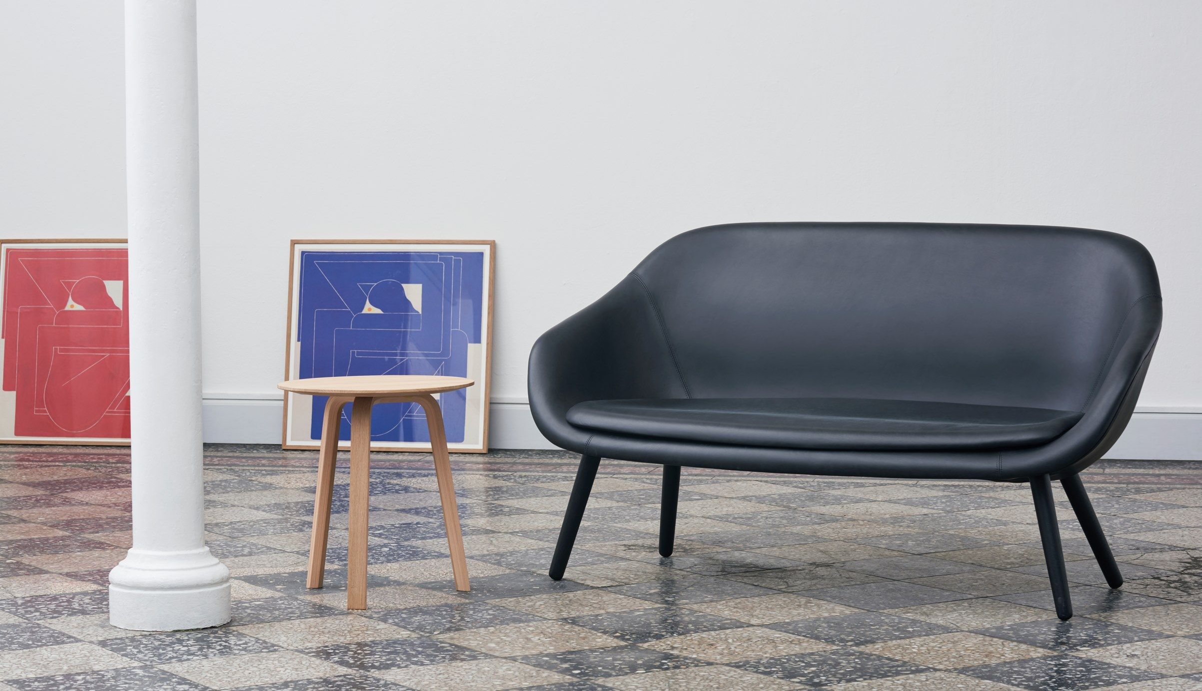 Круглый деревянный журнальный столик In Stock Hay ARCH-00094869 - Вид №1