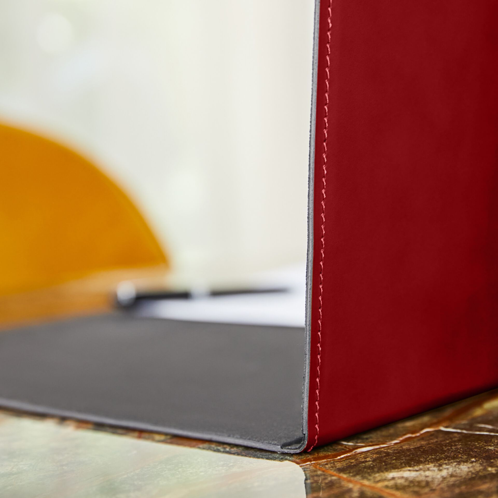 Подпушка из регенерированной кожи EGLOOH GEMINI ARCH-00153259 - Вид №40