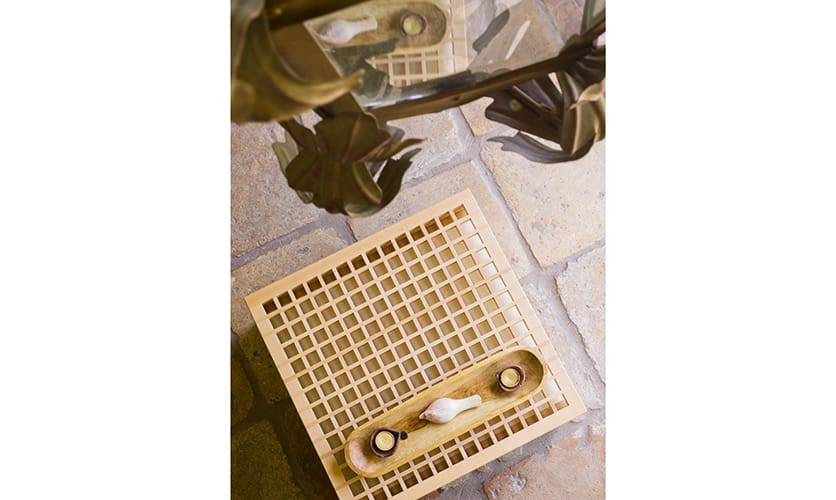 Журнальный столик из массива дерева с подносом SCULPTURES JEUX TETRA ARCH-00053590 - Вид №6