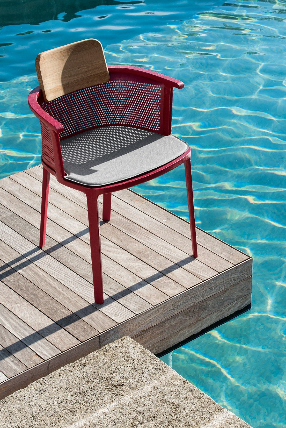 Алюминиевый штабелируемый садовый стул Ethimo Nicolette ARCH-00119635 - Вид №4