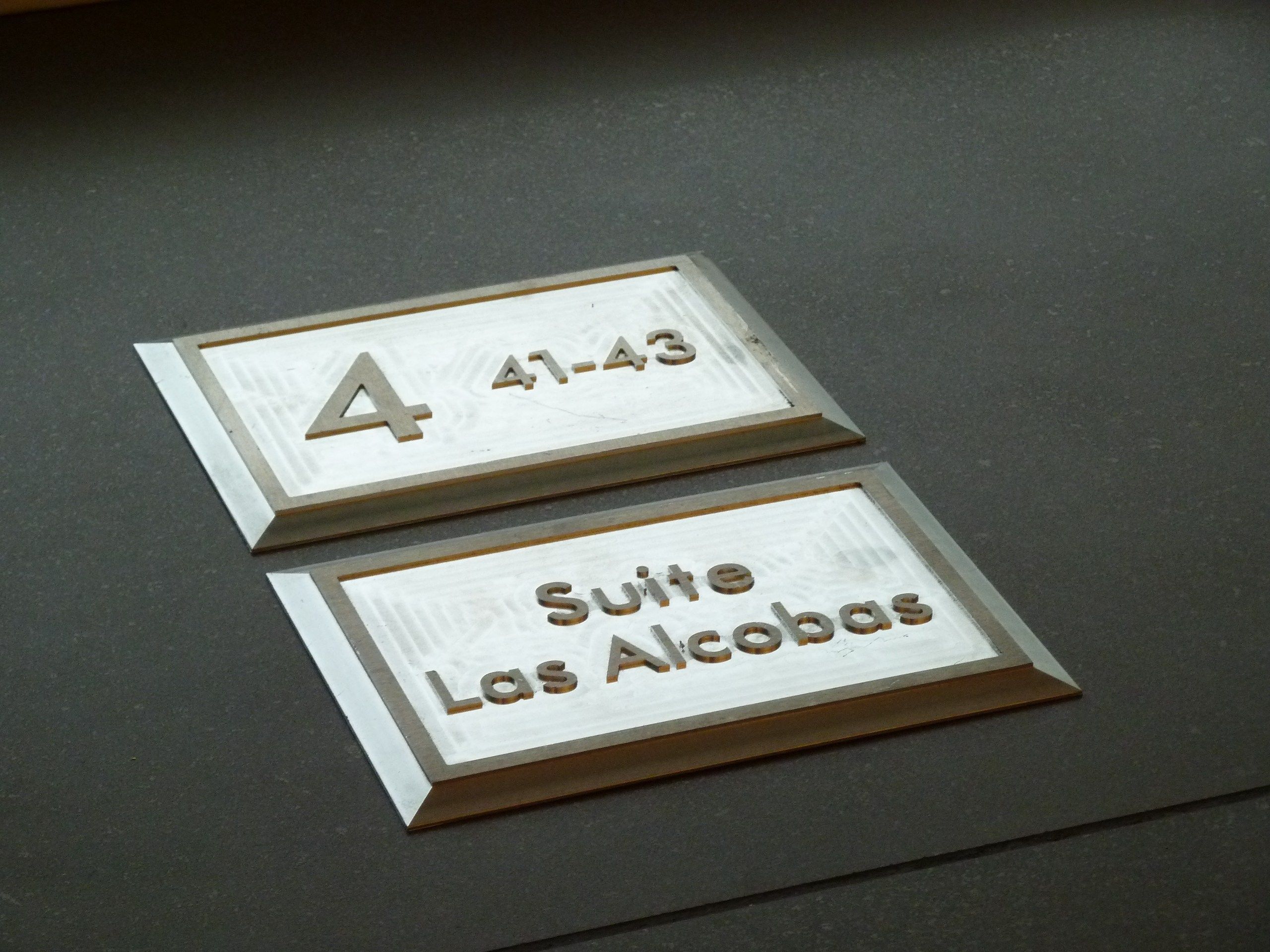 Металлический ремесленный артефакт YDF Targhe ARCH-00062669