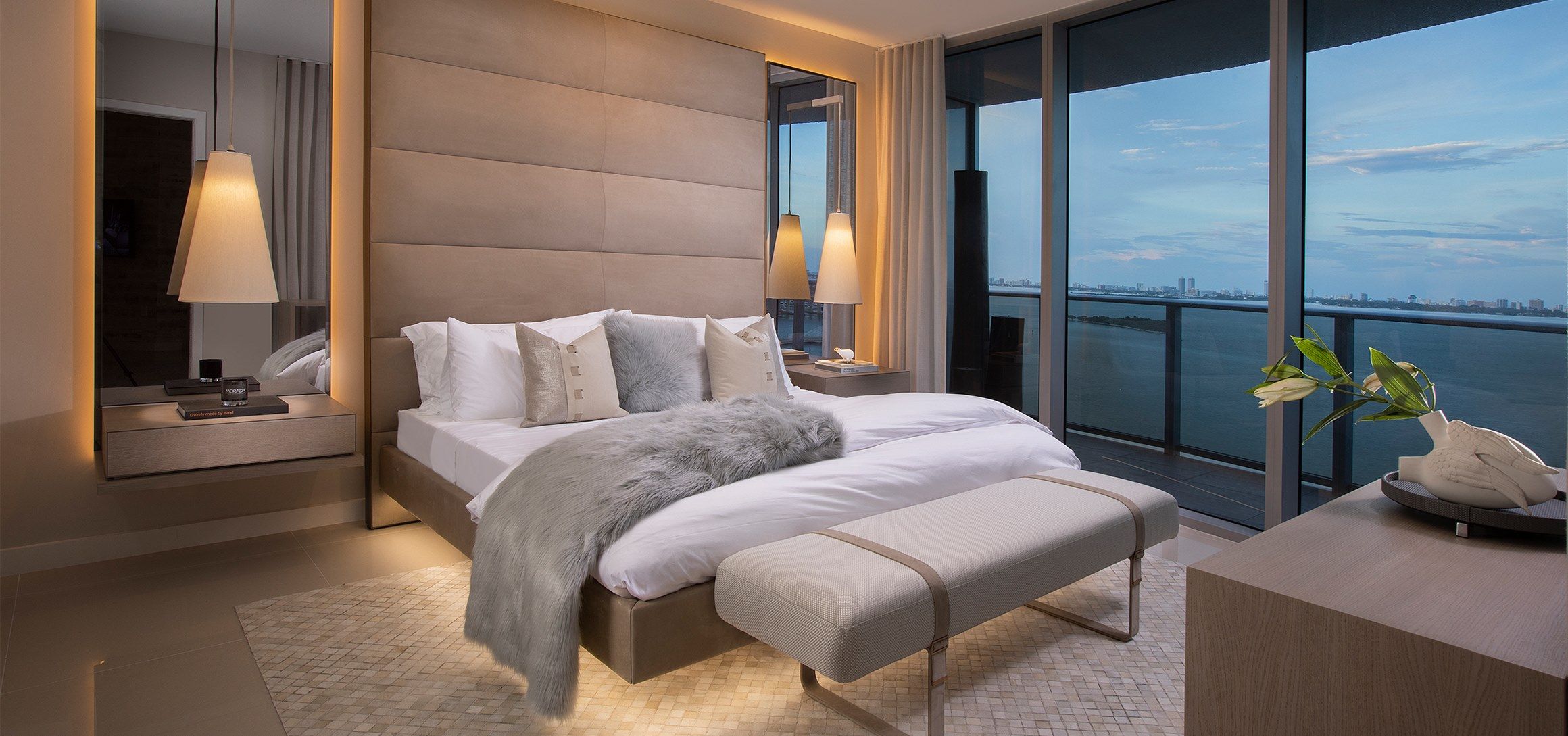 Прямоугольная подвесная тумбочка из дуба с освещением MORADA ARCH-00043231 - Вид №1