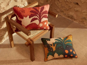 Льняная прямоугольная подушка с рисунком