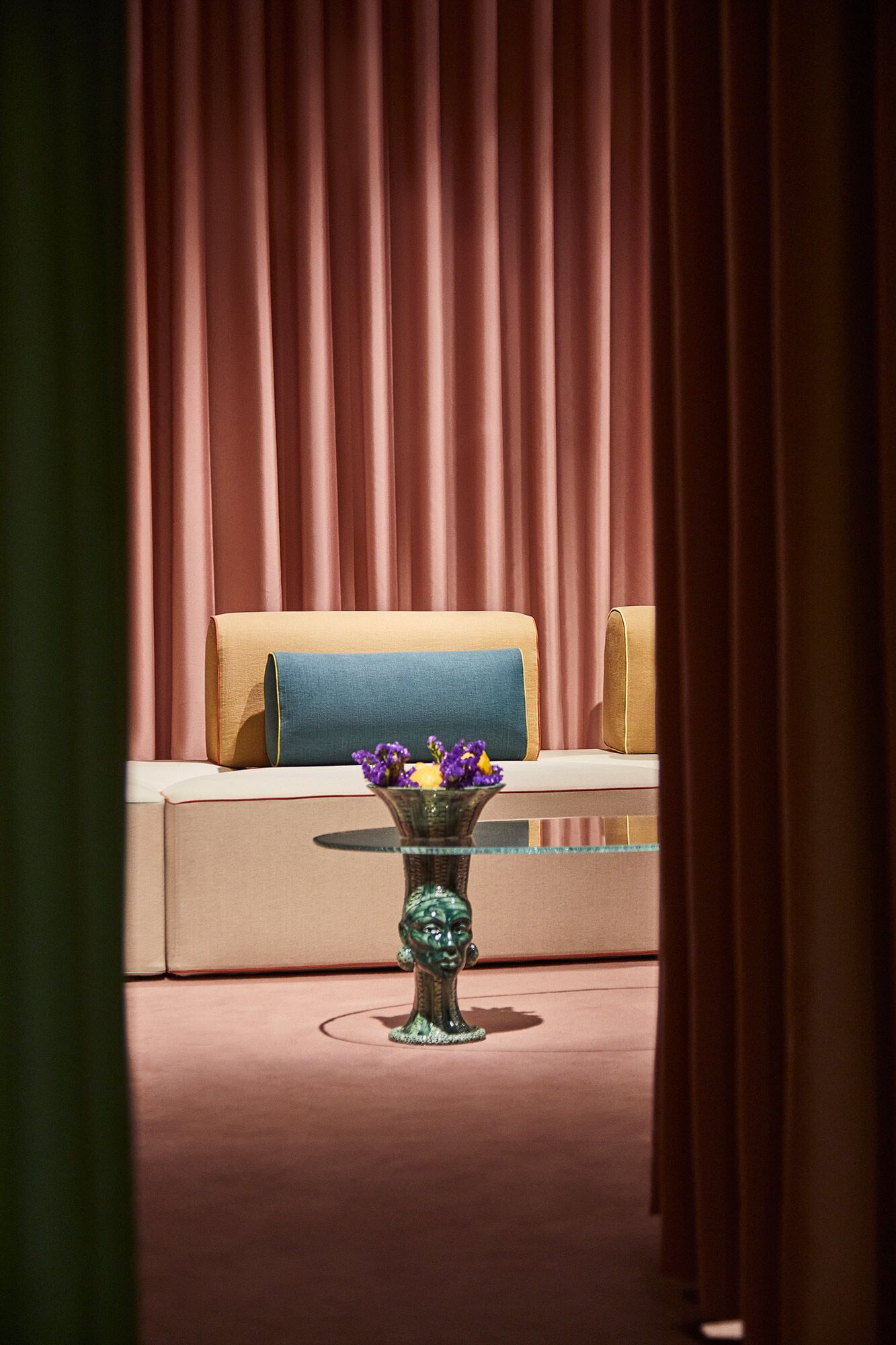 Овальный стеклянный журнальный столик с керамической вазой Paolo Nesi GRACE ARCH-00149877 - Вид №8