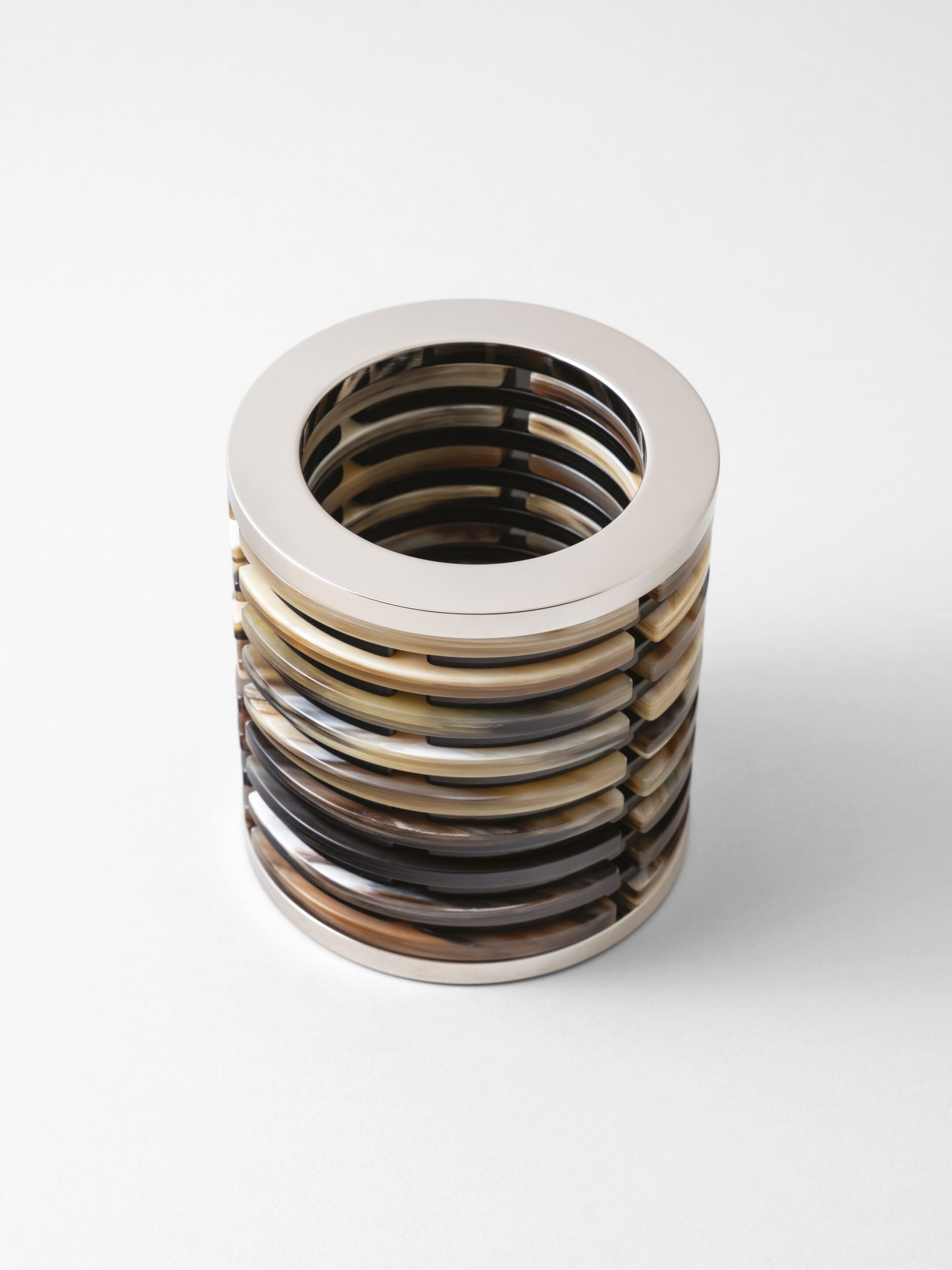 Держатель ручки из рога и латуни Zanchi 1952 круглый ARCH-00078007 - Вид №1