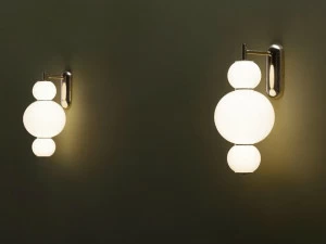 Formagenda Настенный светильник из светодиодного стекла с диммером Pearls