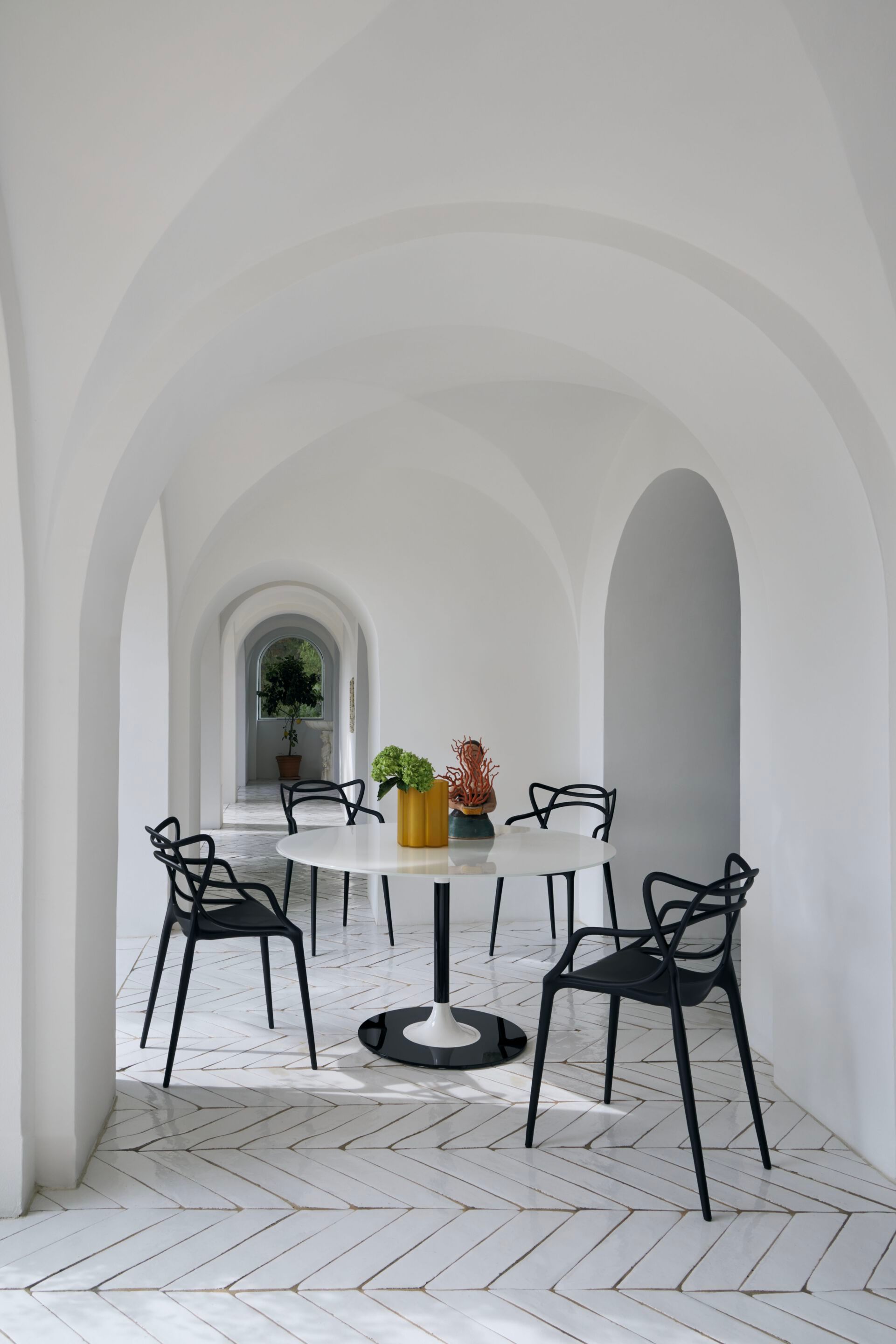 Ваза из ПММА Kartell OKRA ARCH-00004490 - Вид №1