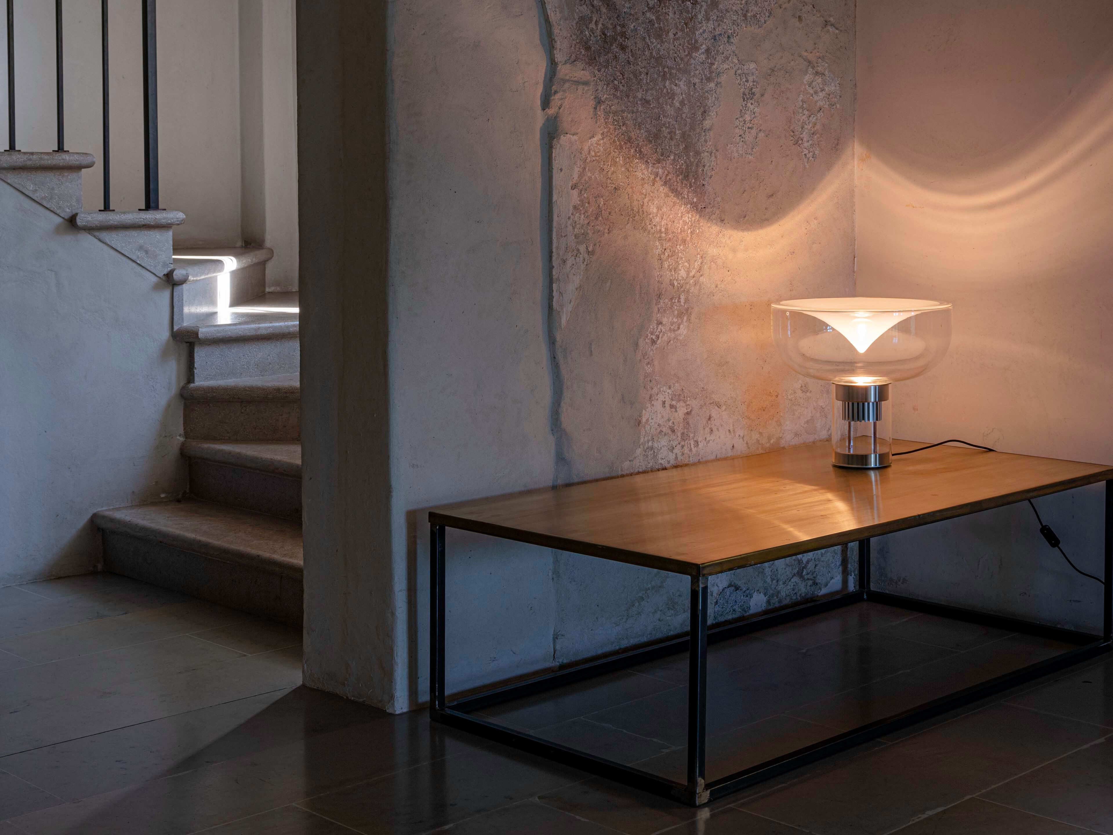 Стеклянная светодиодная настольная лампа Leucos Aella ARCH-00106531 - Вид №8