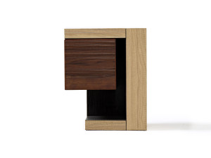 Деревянная тумбочка / журнальный столик с ящиком