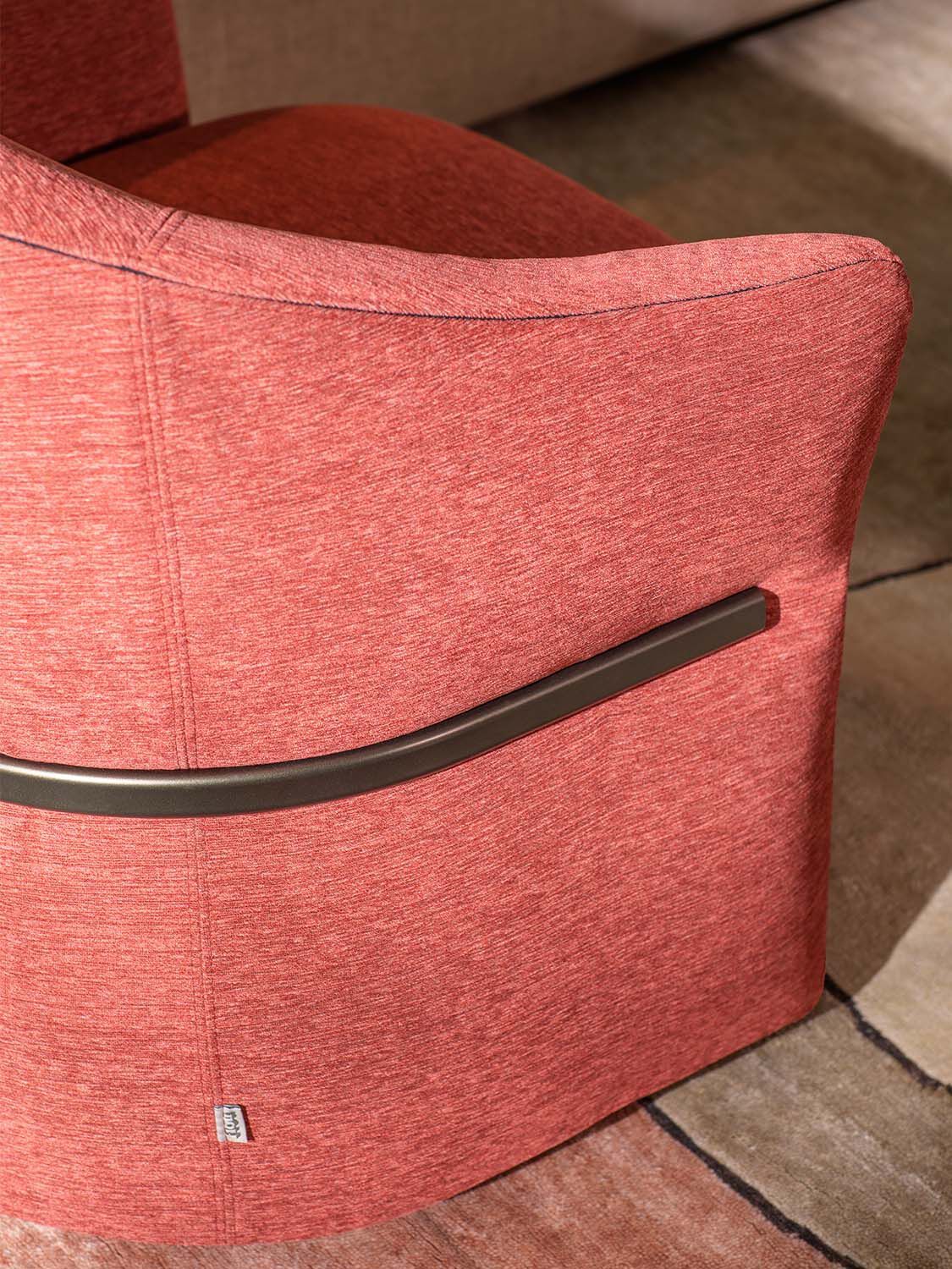 Кресло с подлокотниками Flou Мадам Баттерфляй ARCH-00021203 - Вид №3