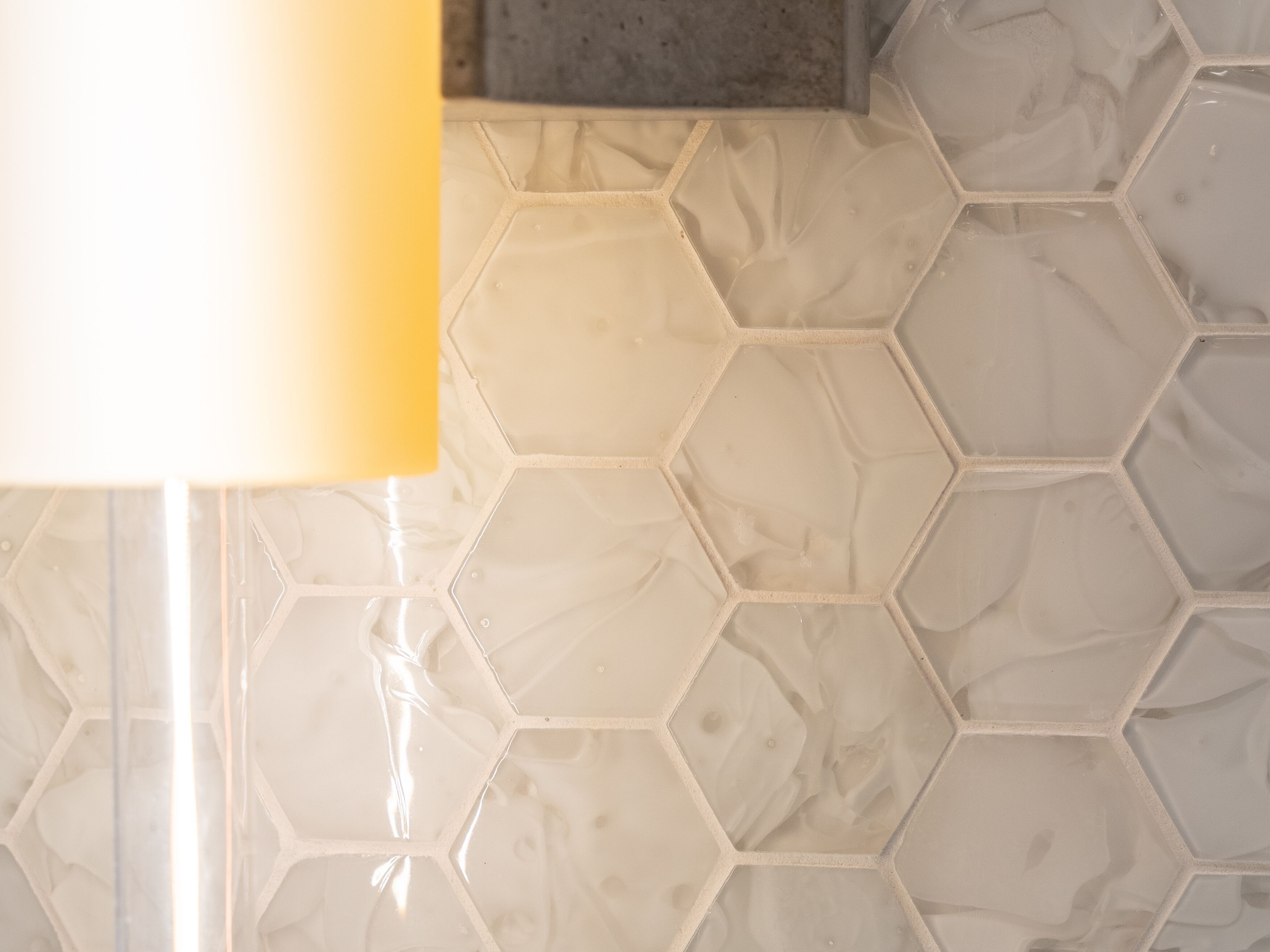 Переработанная стеклянная мозаика BROKISGLASS M.4. HIVES ARCH-00077447 - Вид №7