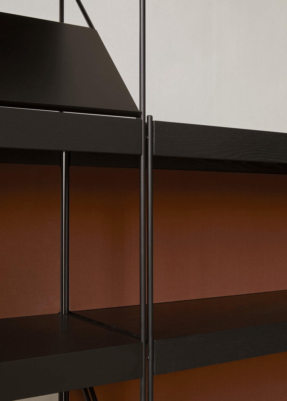 5709262069705 Система хранения Zet, 60 дюймов, задняя панель и полка для журналов LuceLight  - Вид №5