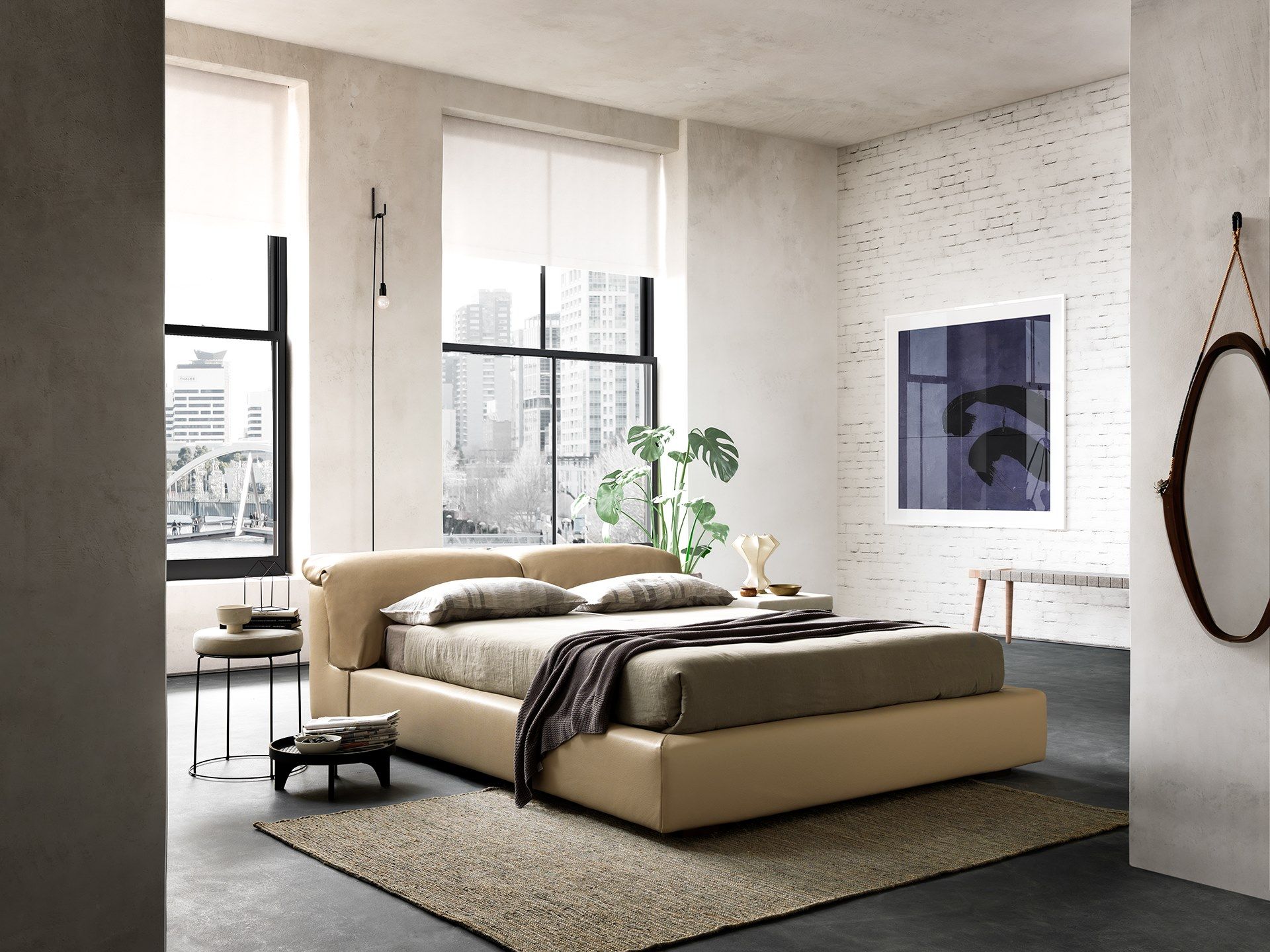 Кожаная мягкая кровать с регулируемым изголовьем VALENTINI Уильям ARCH-00043493 - Вид №1