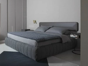 Meridiani Обитое тканью изголовье для двуспальной кровати Edition tuyo