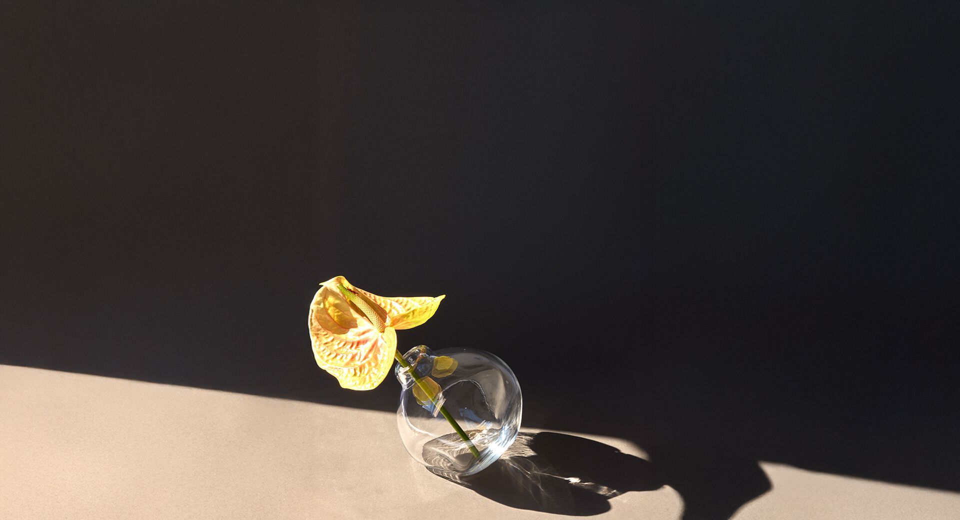 Ваза из дутого стекла Studio Bojola NUVOLA ARCH-00086302 - Вид №8