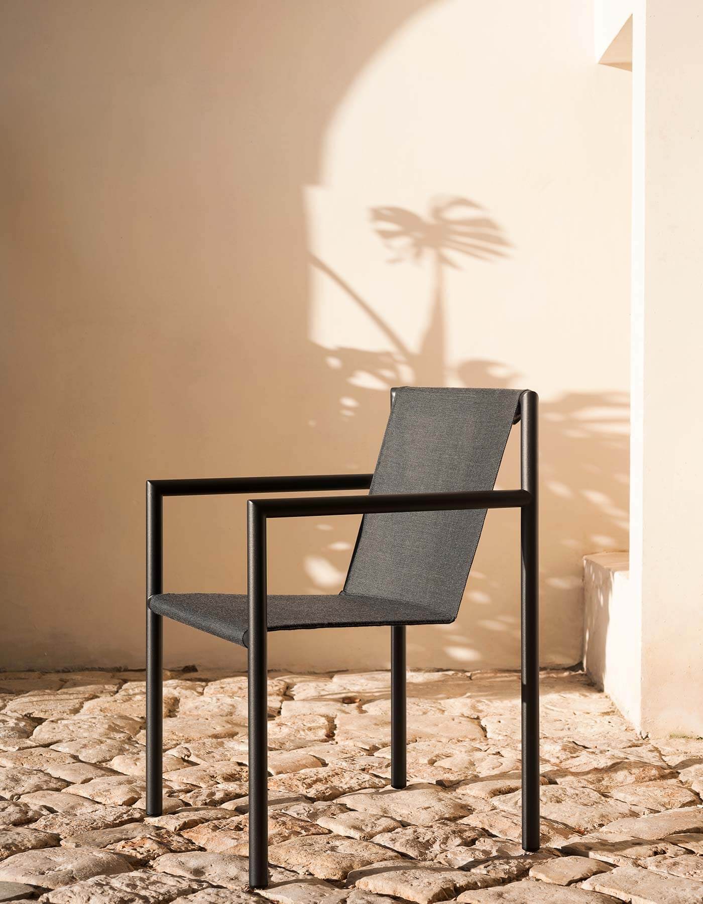 Стальной садовый стул с подлокотниками RODA Plein Air ARCH-00076706 - Вид №2