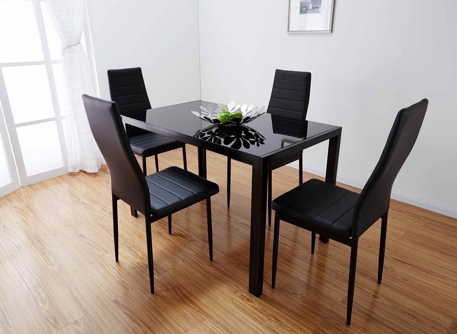 стол и стульчики для кухни