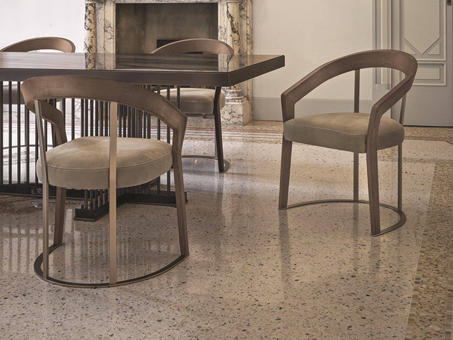 Кожаный мягкий стул Longhi Loveluxe ARCH-00064050