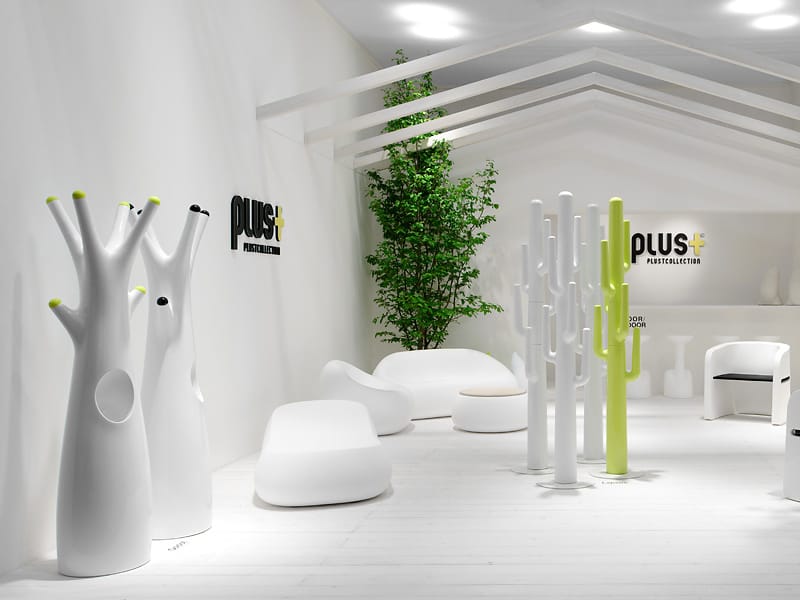 Вешалка для одежды из полипропилена PLUST Годо ARCH-00084247 - Вид №2