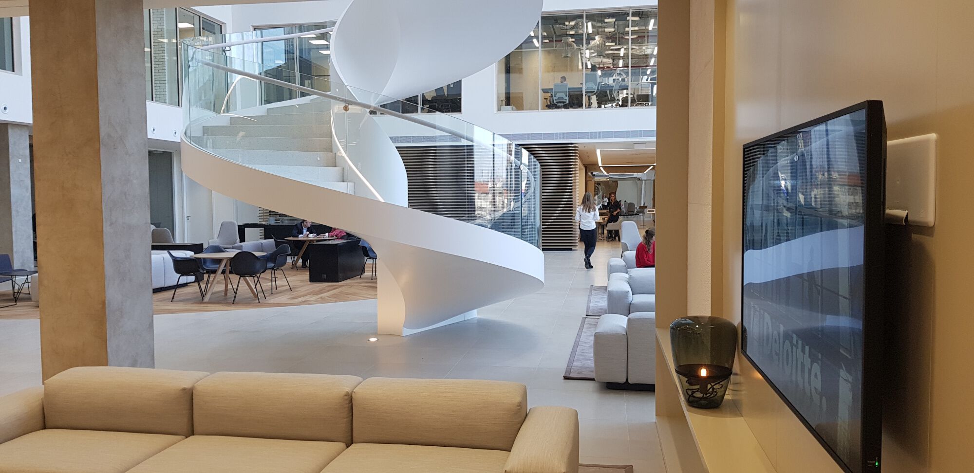 Винтовая лестница Corian® AMOSDESIGN Scala a chiocciola in Corian® ARCH-00043147 - Вид №1