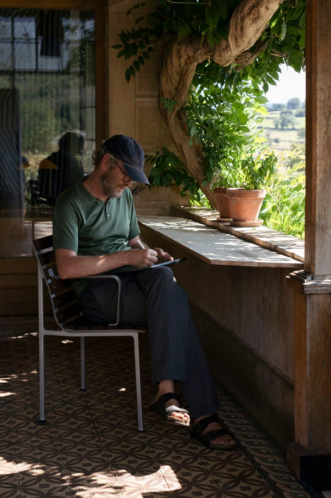 Ясень сад стул с подлокотниками Hay Траверс ARCH-00043210 - Вид №1