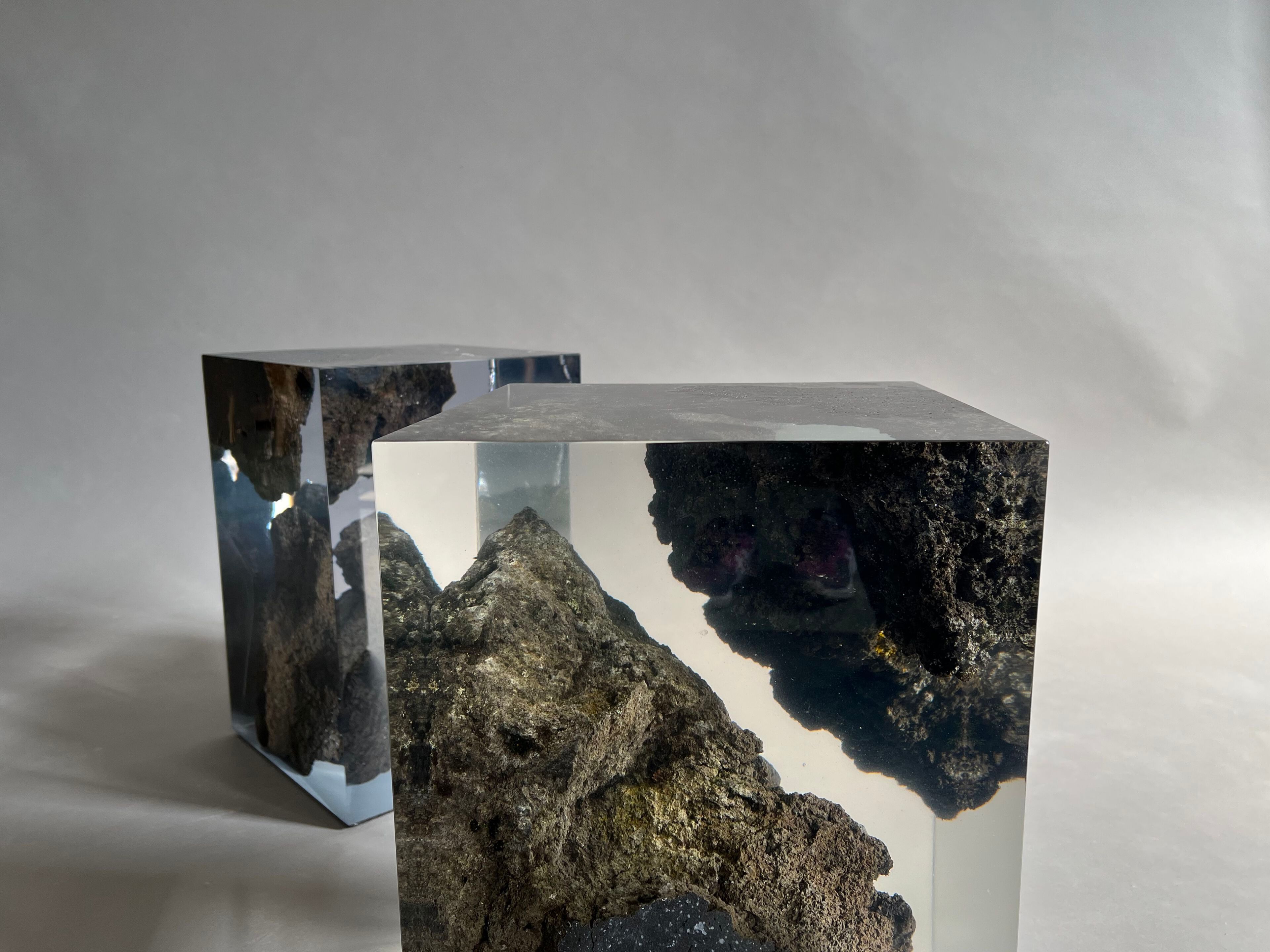 Журнальный столик / табурет из лавового камня и смолы alcarol Geomorphic 2023 ARCH-00118545 - Вид №7