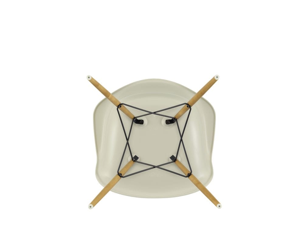 Стул из полипропилена со встроенной подушкой VITRA Eames Plastic Chair ARCH-00020618 - Вид №15