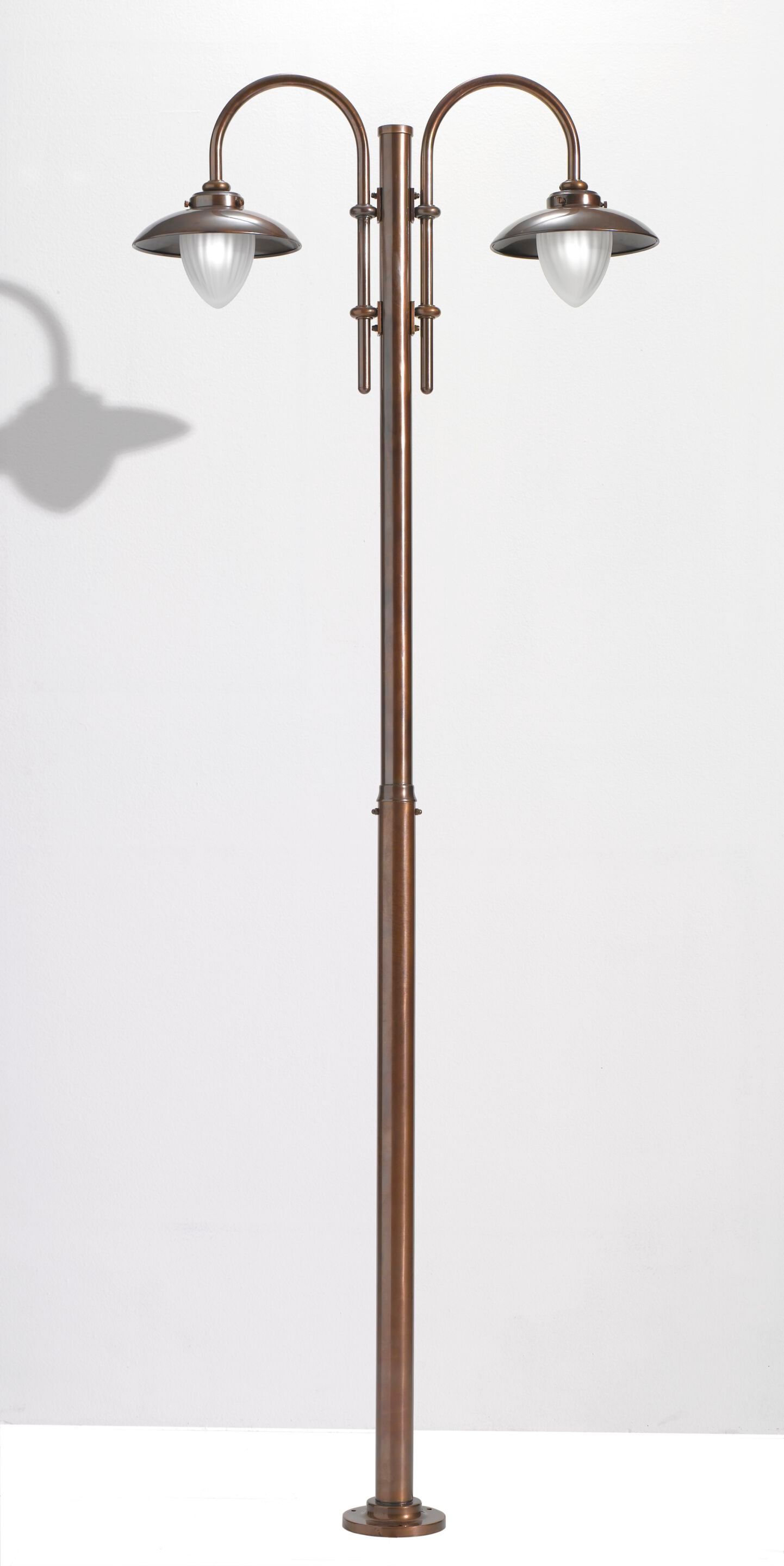 Латунный светодиодный уличный фонарь для сада Cremasco Illuminazione Венецианская традиция ARCH-00024390 - Вид №3