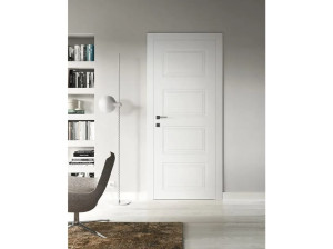 Распашная дверь с выдвижными петлями