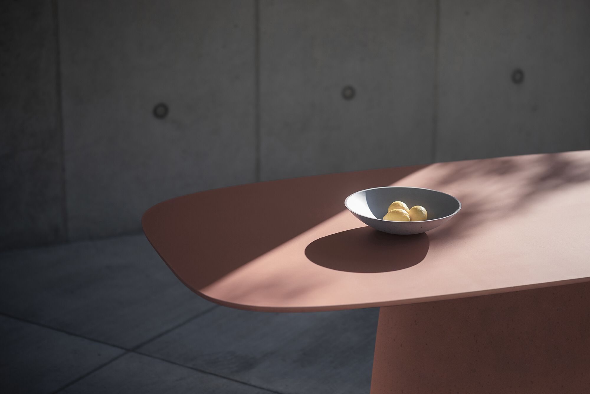 Бетонный прямоугольный садовый стол Betoni ARCH-00130112 - Вид №2