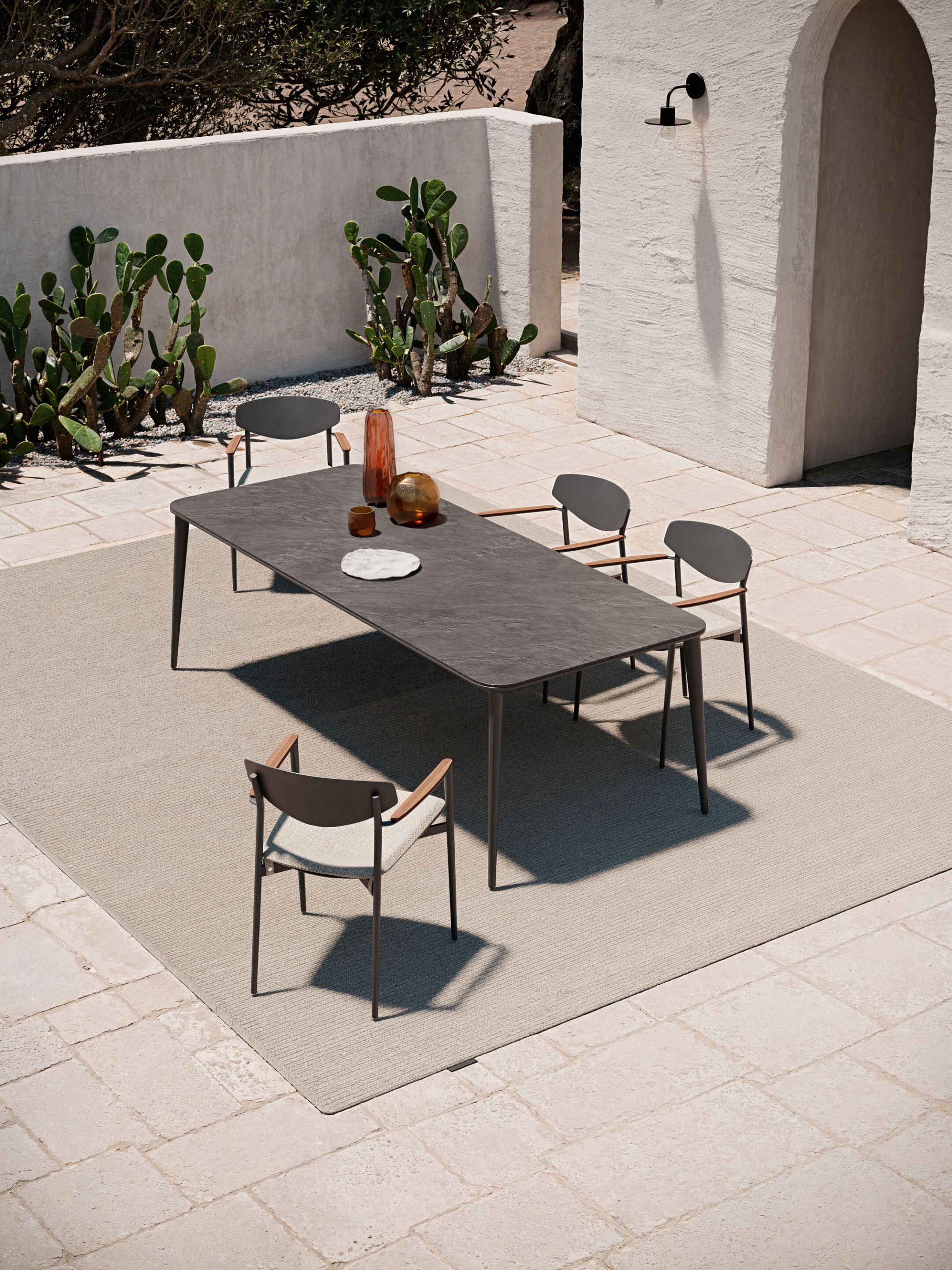 Алюминиевый штабелируемый садовый стул с подлокотниками Atmosphera оригами ARCH-00078253 - Вид №1